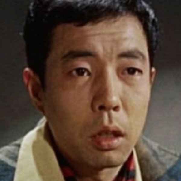 Hyōsuke Kanbe