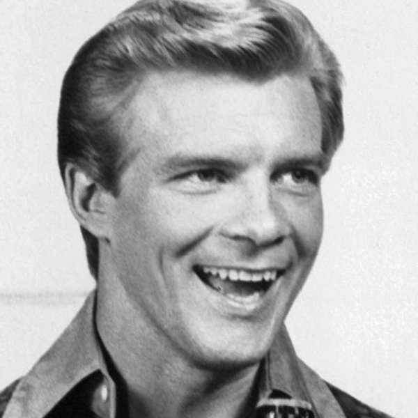 Gil Peterson