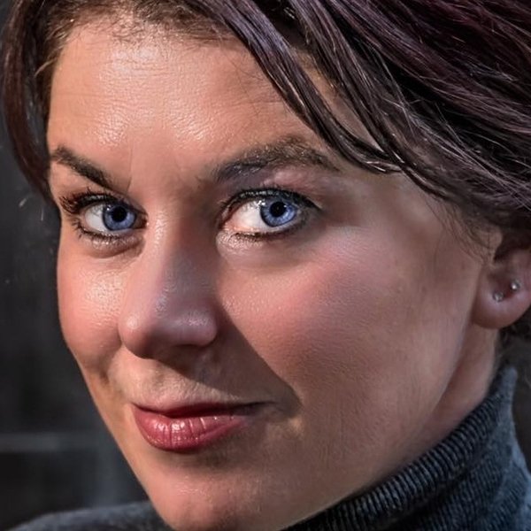 Victoria Delaney
