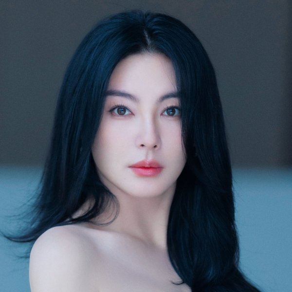 Zhang Yuqi