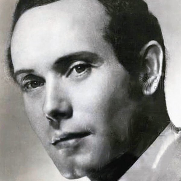 Leonard Elliott