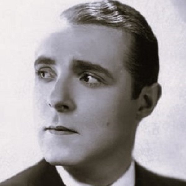 Robert Arnoux