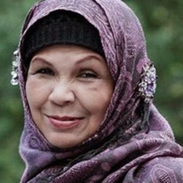 Ruminah Sidek