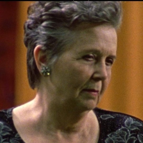 Earlene Luke
