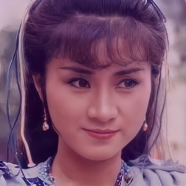 Elaine Chow Sau-Lan