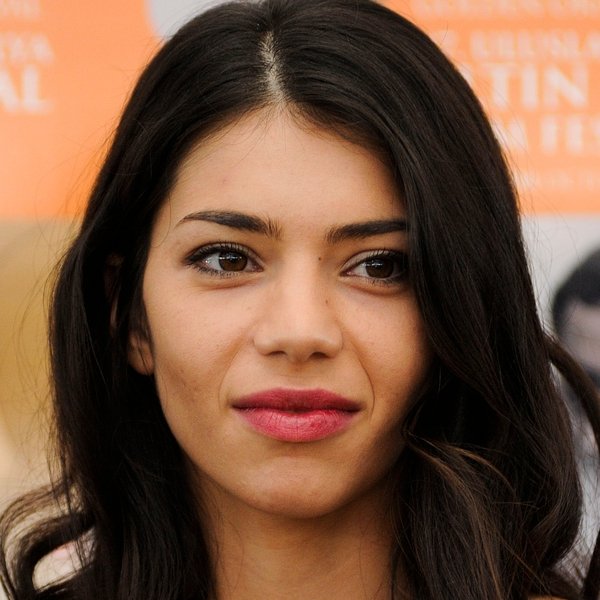 Lavinia Longhi