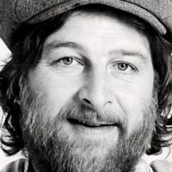 Chas Hodges