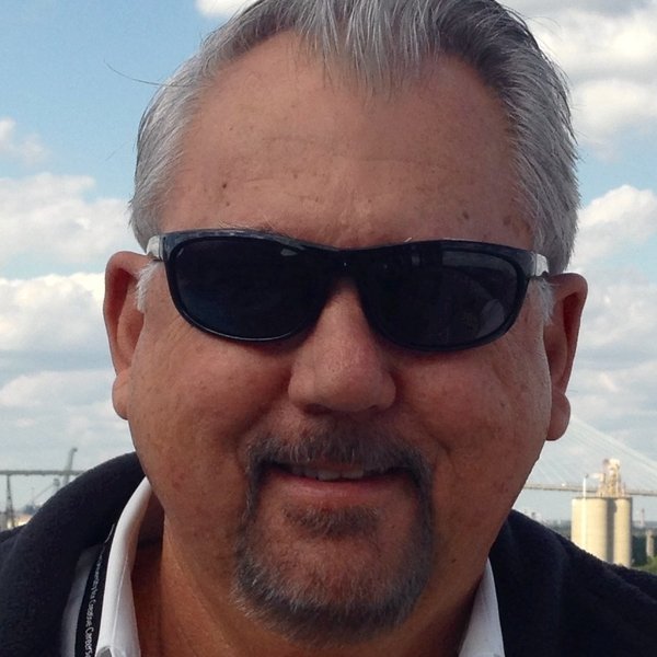Ron Tucker