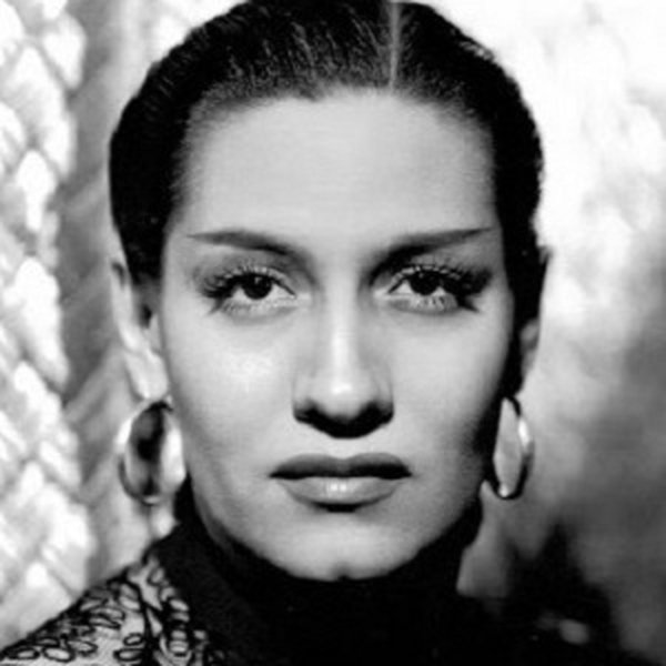 Elvira Ríos