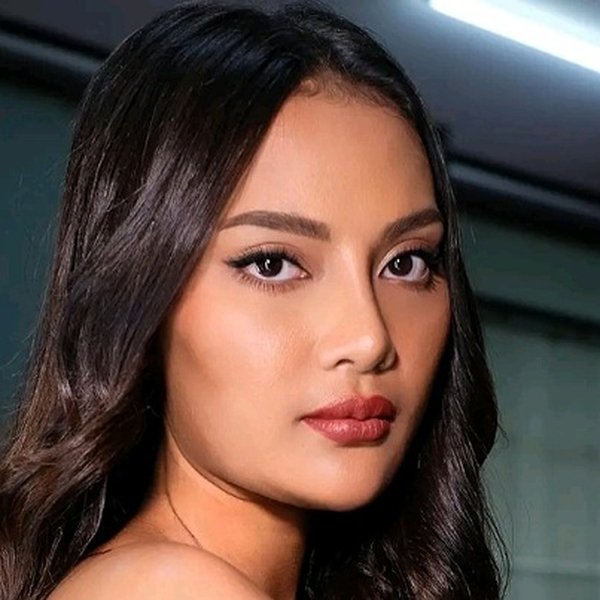 Erika Carlina