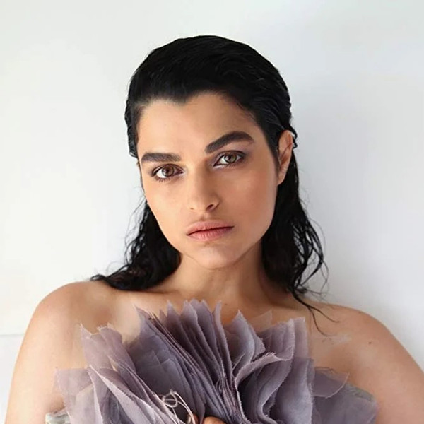 Eve Harlow