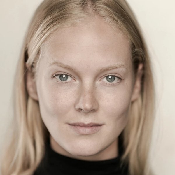 Rosy McEwen