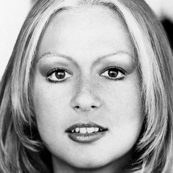 Loretta Goggi
