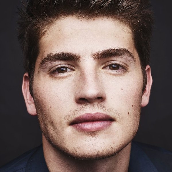 Gregg Sulkin