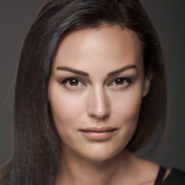 Açelya Elmas