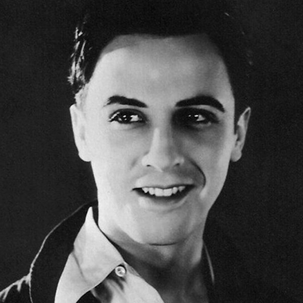 Enrique Rivero