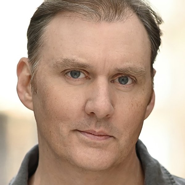 Scott Nicholson