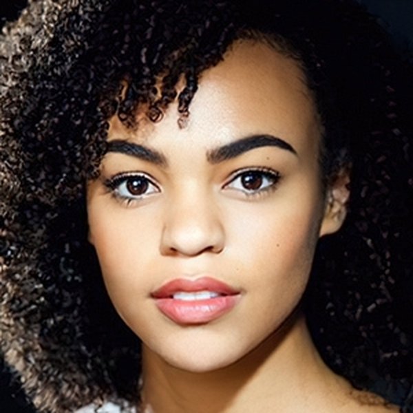 Ella Martine