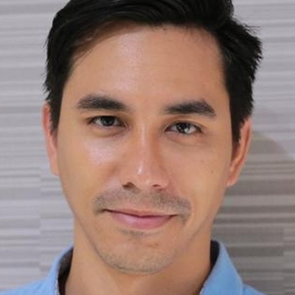 Darius Sinathrya
