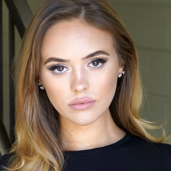 Calli Taylor