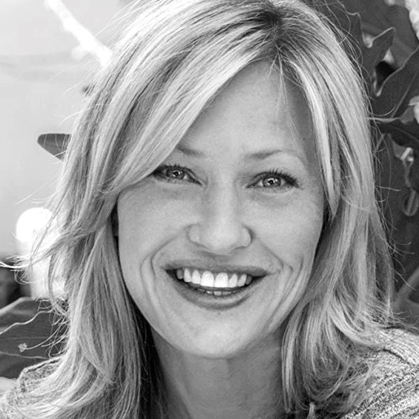 Joey Lauren Adams