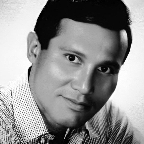Henry Silva