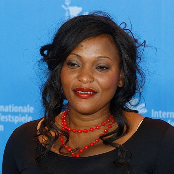 Véro Tshanda Beya Mputu