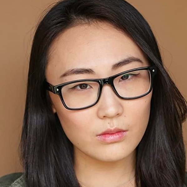 Vivian Yoon Lee