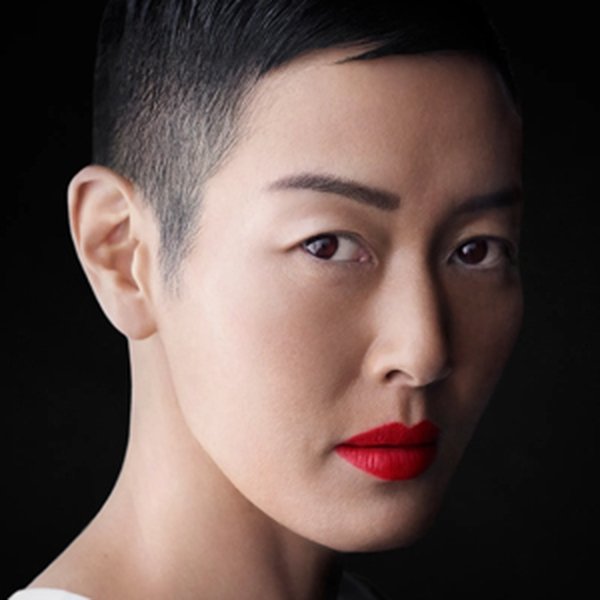 Jenny Shimizu