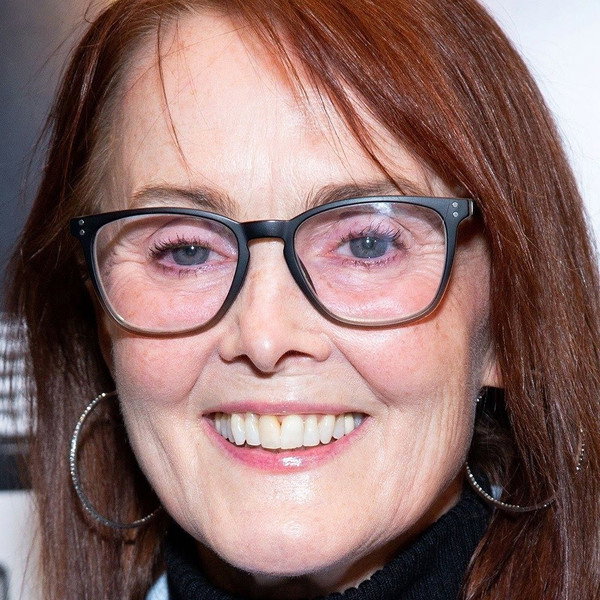Laura Innes