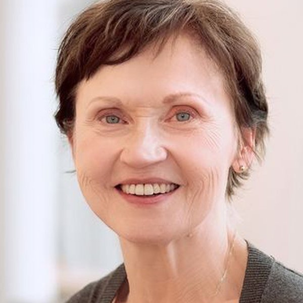 Caroline Kava