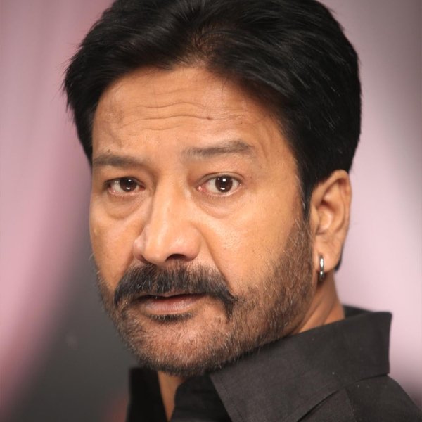 Ehsan Khan