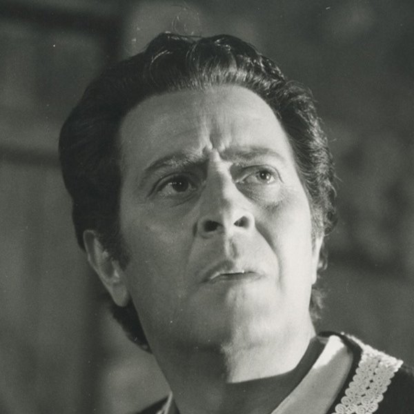 Nikos Kazis