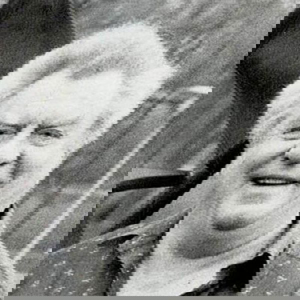Douglas Campbell