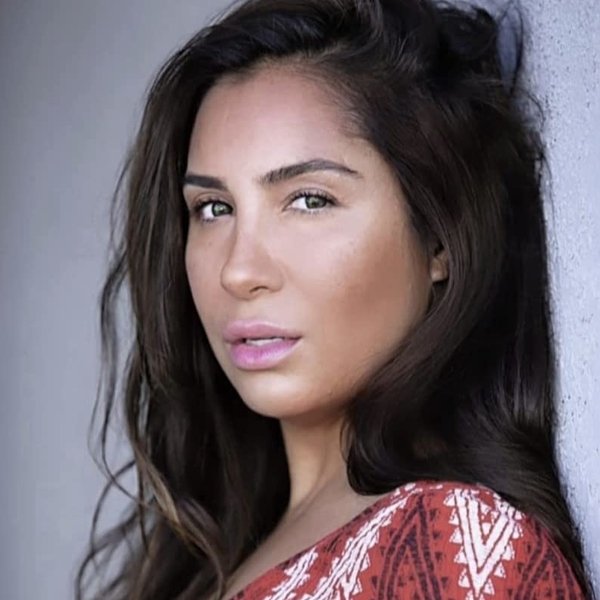 Liana Mendoza