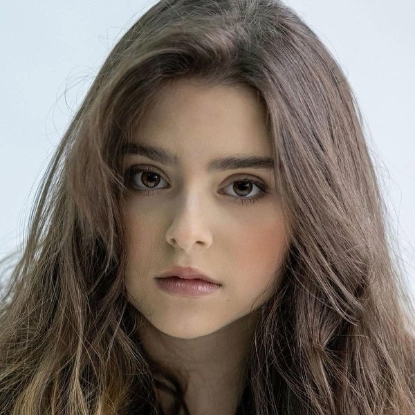 Julia Kostow
