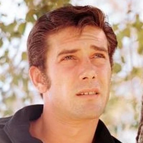 Robert Fuller