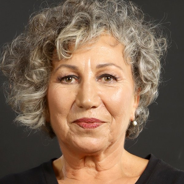 Senem Candeğer Gezer
