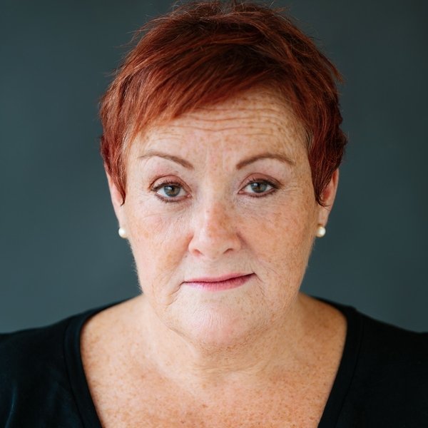 Karmele Larrinaga