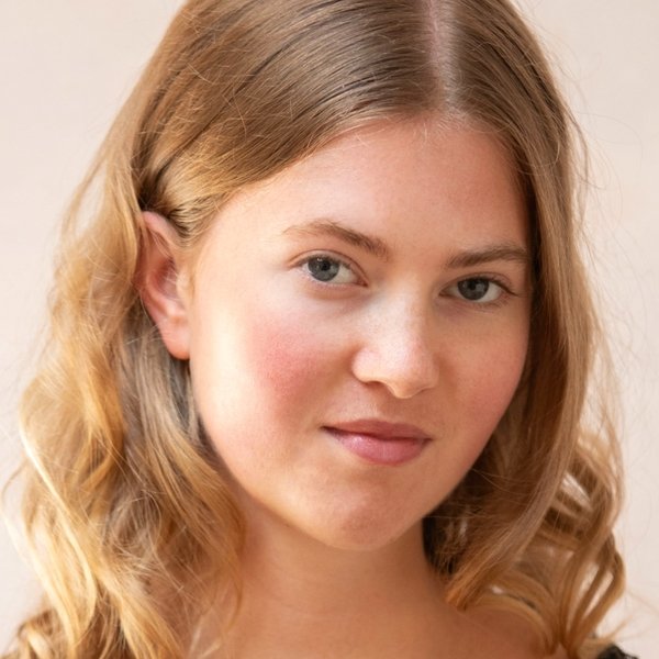 Nina Barnett