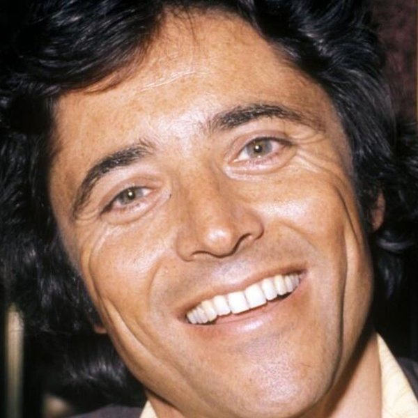 Sacha Distel