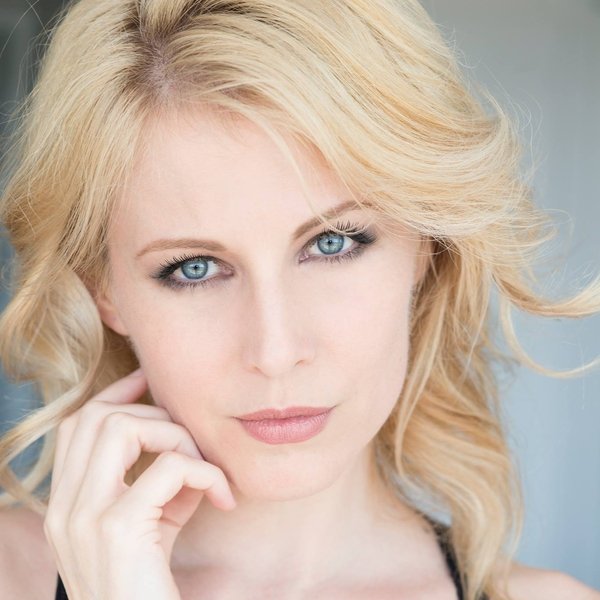 Alison MacInnis