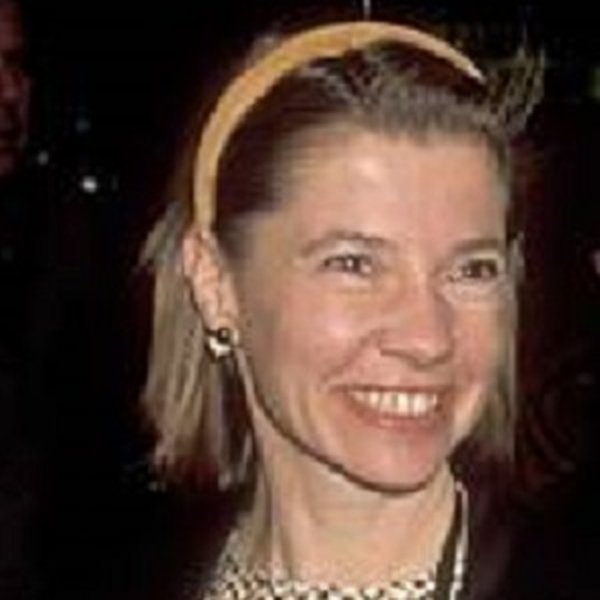 Laure Mattos