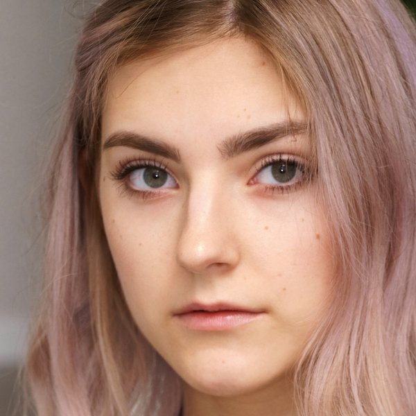 Eva Elfie