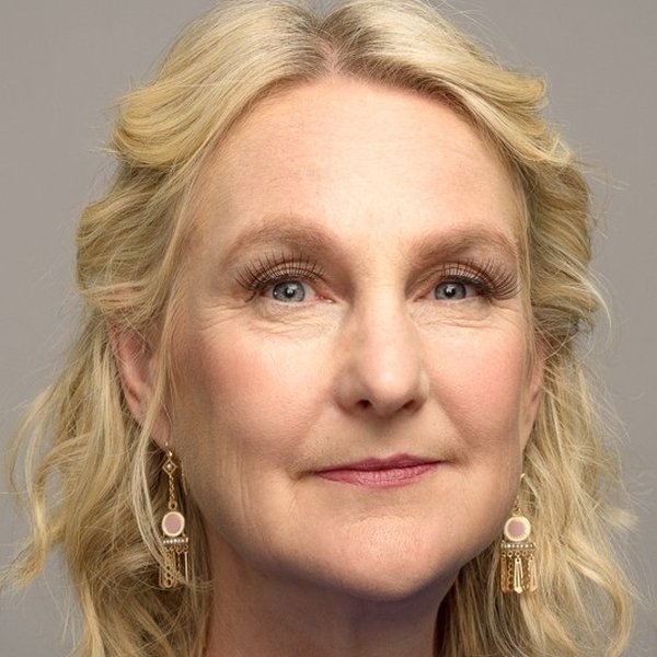 Christine van Stralen