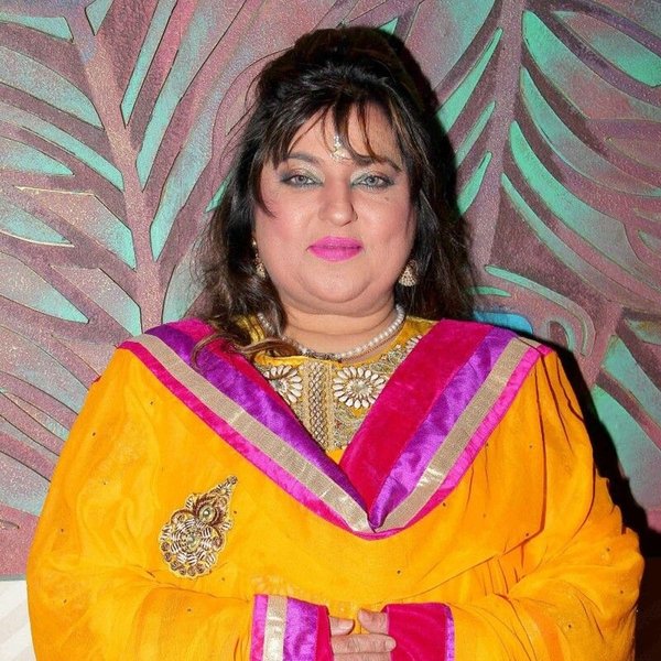 Dolly Bindra