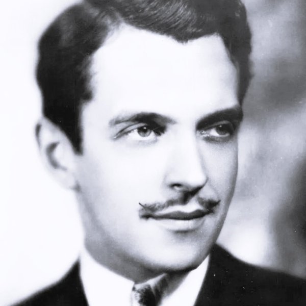 Kenneth MacKenna