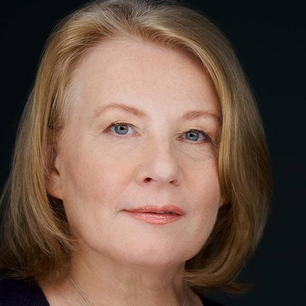 Elizabeth Saunders