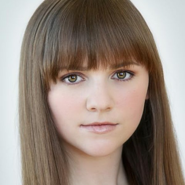 Tara Lynne Barr