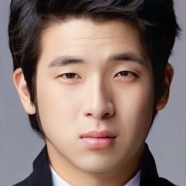 Lee Won Hee